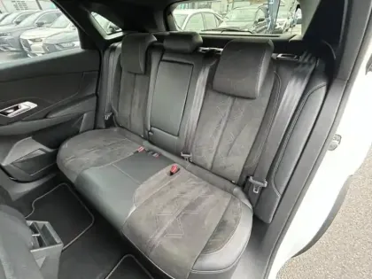 Photo 8 DS Ds 7  Crossback E-TENSE 225ch Performance Line +