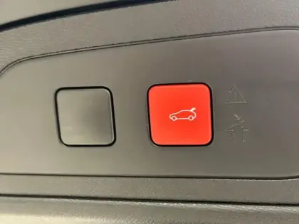 Photo 14 DS Ds 7  Crossback E-TENSE 225ch Performance Line +