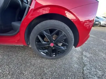 Photo 10 DS DS 4  E-TENSE 225ch Performance Line