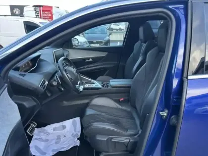 Photo 10 Peugeot 3008  2.0 BlueHDi 180ch S&S GT EAT8