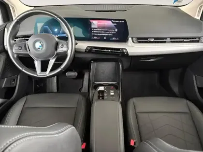 Photo 9 BMW Serie 2 Série 2 ActiveTourer 225e 245ch xDrive DKG7