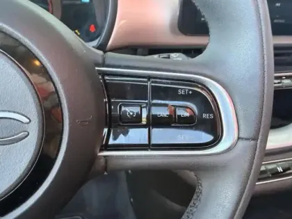 Photo 14 Fiat 500 C e 118ch Icône