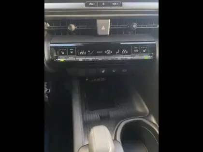 Photo 7 Toyota C-HR  1.8 Hybride 140ch Graphic MY26