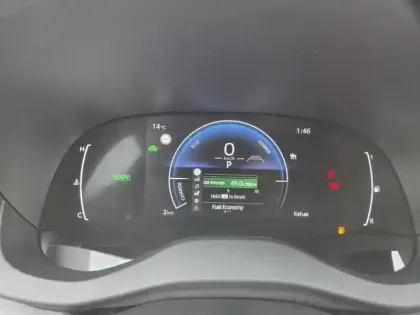 Photo 10 Toyota Yaris  116h Design 5p MY25