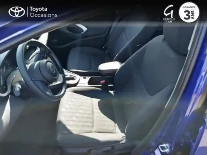 Photo 10 Toyota Yaris  116h Dynamic 5p MC24