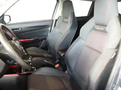 Photo 12 Suzuki Swift  1.4 Boosterjet Hybrid 129ch Sport