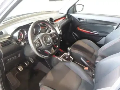 Photo 11 Suzuki Swift  1.4 Boosterjet Hybrid 129ch Sport