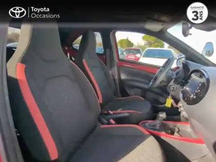 Photo 5 Toyota Aygo  X 1.0 VVT-i 72ch Design S-CVT MY23