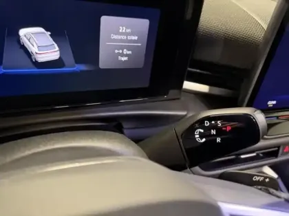 Photo 9 Volkswagen T-roc  1.5 eTSI 150ch R-Line DSG7