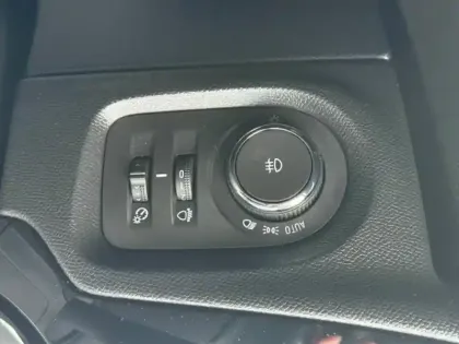 Photo 10 Opel Corsa  1.2 Turbo 100ch Edition Business