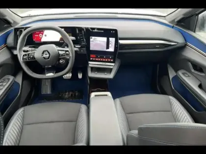 Photo 24 Renault Scenic  E-Tech Electric 220ch Techno option esprit Alpine grande autonomie -25