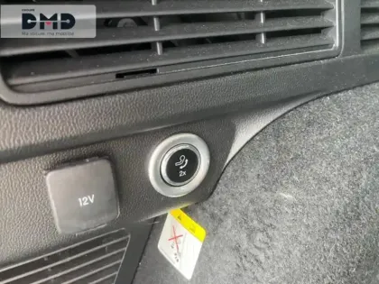 Photo 14 Ford Kuga  2.5 Duratec 190ch FHEV Titanium BVA