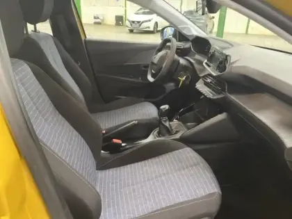 Photo 11 Peugeot 208  1.2 PureTech 75ch S&S Like