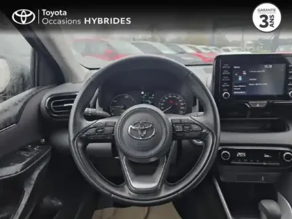 Photo 8 Toyota Yaris  116h Dynamic 5p MY22