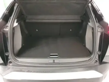 Photo 9 Peugeot 2008  1.5 BlueHDi 130ch S&S GT Line EAT8 7cv