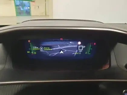 Photo 14 Peugeot 2008  1.5 BlueHDi 130ch S&S GT Line EAT8 7cv