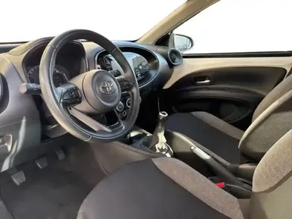 Photo 8 Toyota Aygo  X 1.0 VVT-i 72ch Dynamic MY23