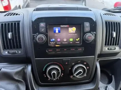 Photo 8 Citroën Jumper  Fg 30 L1H1 2.2 BlueHDi 140 S&S Club