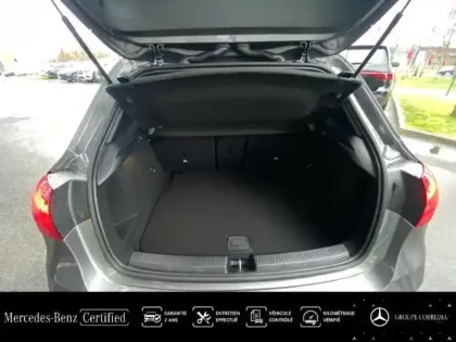 Photo 11 Mercedes Classe A  180 d 116ch Star Edition 8G-DCT