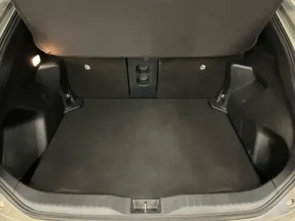 Photo 11 Toyota Yaris  Cross 116h Design AWD-i MY22