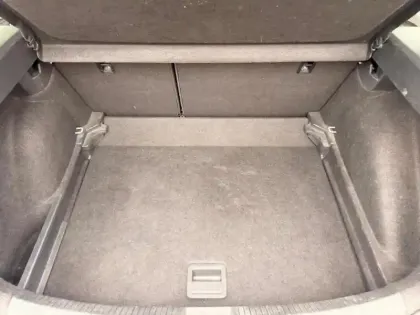 Photo 10 Volkswagen Taigo Gén. I Ph1 Style 5