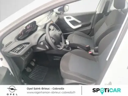 Photo 8 Peugeot 208  1.2 PureTech 68ch Active 5p