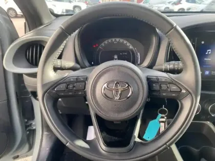 Photo 9 Toyota Aygo  X 1.0 VVT-i 72ch Design MY24