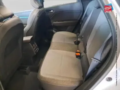 Photo 10 Renault Captur  1.6 E-Tech full hybrid 145ch Techno