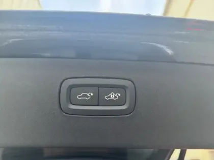 Photo 7 Volvo Xc90  T8 AWD 310 + 145ch Ultimate Style Chrome Geartronic