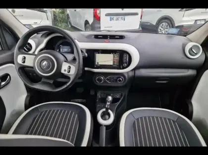 Photo 8 Renault Twingo Gén. III (C07) Ph2 NG Techno 5