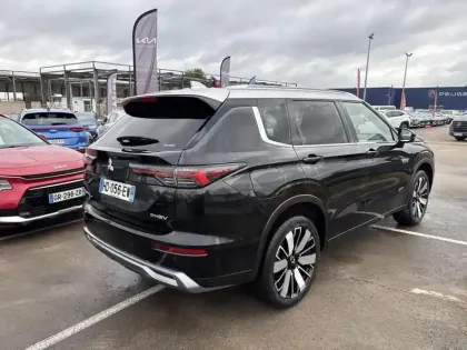 Photo 20 Mitsubishi Outlander  2.4 PHEV 306ch Instyle 4WD