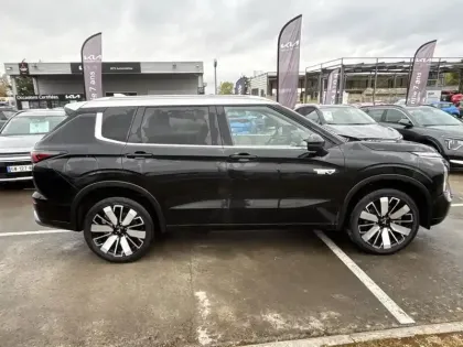 Photo 19 Mitsubishi Outlander  2.4 PHEV 306ch Instyle 4WD