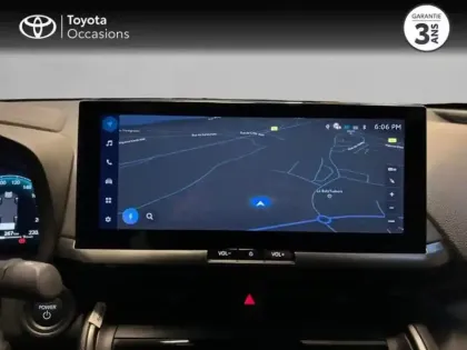 Photo 6 Toyota C-HR  2.0 Hybride Rechargeable 225ch Graphic MY26