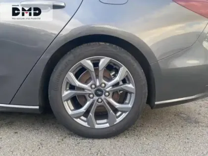 Photo 12 Ford Focus  SW 1.0 EcoBoost mHEV 125ch ST-Line X