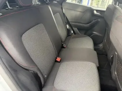 Photo 11 Ford Puma  1.0 Flexifuel 125ch S&S mHEV ST-Line