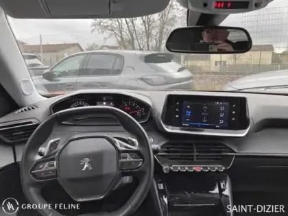 Photo 7 Peugeot 2008  1.2 PureTech 100ch S&S Allure Pack