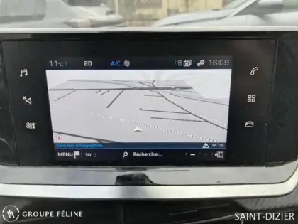 Photo 14 Peugeot 2008  1.2 PureTech 100ch S&S Allure Pack