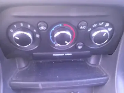 Photo 9 Ford Ka + 1.2 Ti-VCT 85ch Ultimate