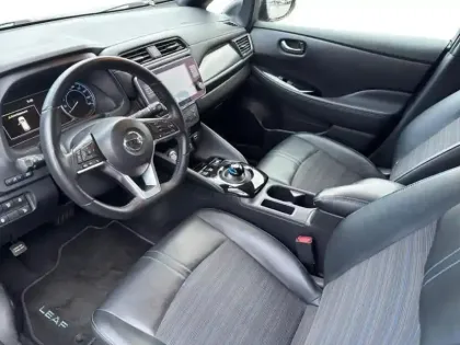 Photo 6 Nissan Leaf  150ch 40kWh N-Connecta 2018