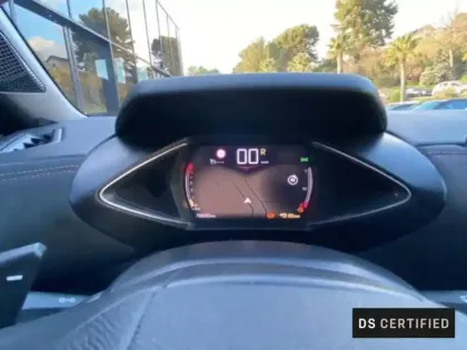 Photo 14 DS DS 3  Crossback BlueHDi 130ch Performance Line + Automatique 126g