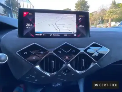 Photo 13 DS DS 3  Crossback BlueHDi 130ch Performance Line + Automatique 126g