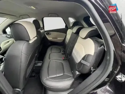 Photo 10 Renault Captur  1.3 TCe 150ch FAP Initiale Paris