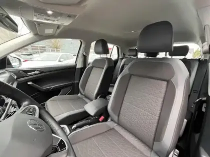 Photo 7 Volkswagen T-cross  1.0 TSI 110ch R-Line Tech DSG7