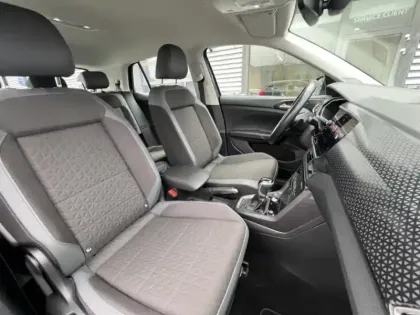 Photo 9 Volkswagen T-cross  1.0 TSI 110ch R-Line Tech DSG7