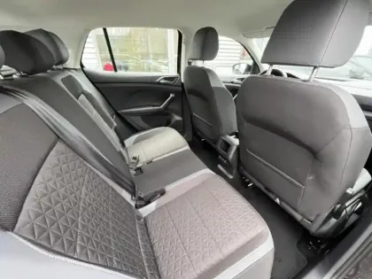 Photo 10 Volkswagen T-cross  1.0 TSI 110ch R-Line Tech DSG7