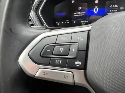 Photo 11 Volkswagen T-cross  1.0 TSI 110ch R-Line Tech DSG7