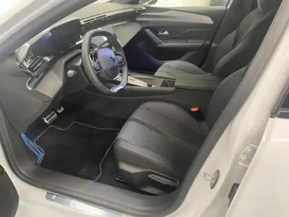 Photo 7 Peugeot 308  SW 1.2 Hybrid 145ch GT e-DCS6