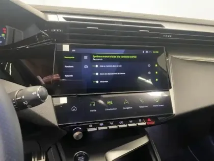 Photo 12 Peugeot 308  SW 1.2 Hybrid 145ch GT e-DCS6