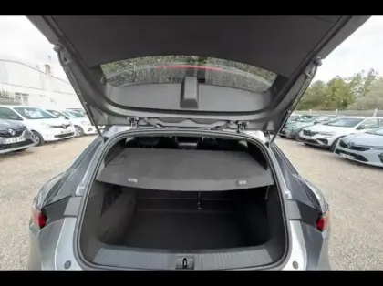 Photo 11 Renault Megane  E-Tech Electric EV60 220ch Iconic super charge -C