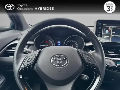 Photo 12 Toyota C-HR  1.8 Hybride 122ch Dynamic Ultimate E-CVT